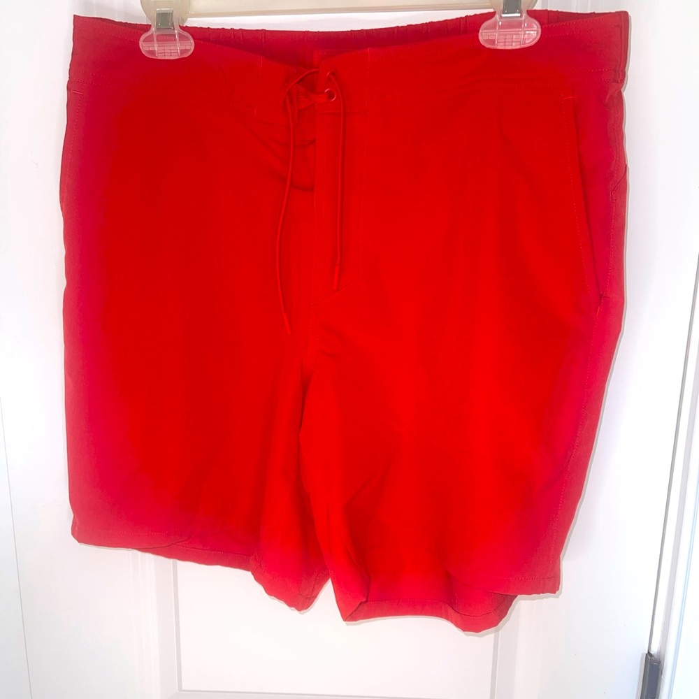 Ten Thousand Foundation Short Size L